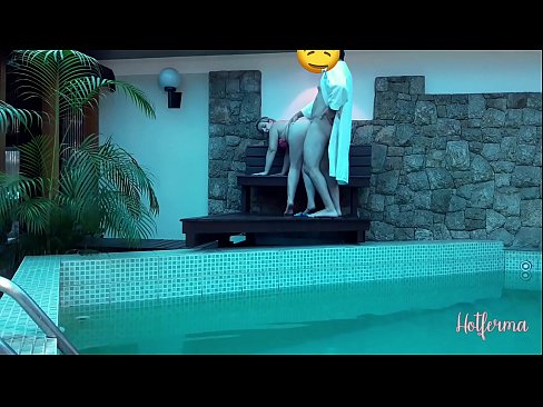 ❤️ Baas noeget faam nei it swimbad, mar koe net wjerstean in hot ️ Pornofideo op fy.heatpumpcenter.top ❌️